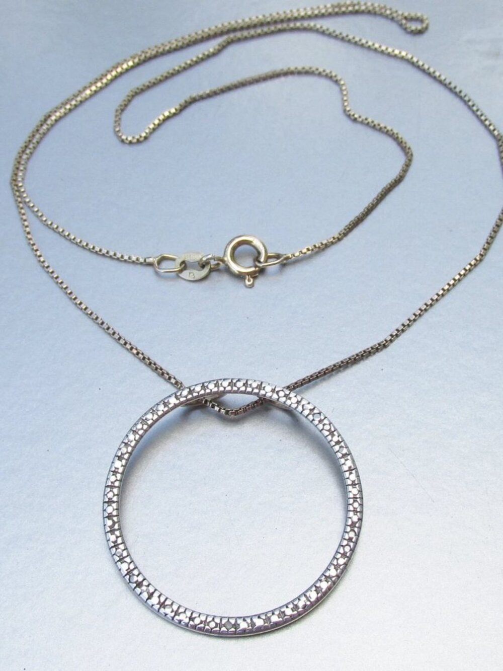 Vintage Signed PRIME ART & Jewel Sterling Silver Vermeil Circle Pendant Necklace